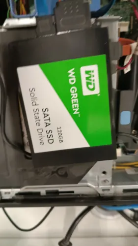 SSD SATA Western Digital WD Green WDS120G1G0A 120GB (TESTADO)