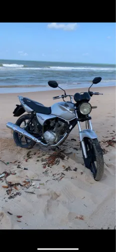 Titan 150 quitada pra transferir nos preços