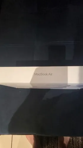 MacBook Air 15" Apple M5 - 16GB RAM | 512GB SSD (LACRADO)