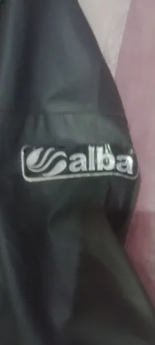 Vendo jaqueta alba de couro