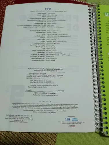 Livro produção de texto 9 ano 