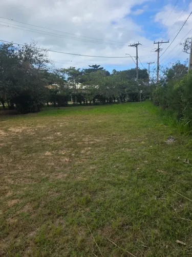 Vendo terreno em condomínio com 1.047m2 no Mar do Norte em Rio das Ostras