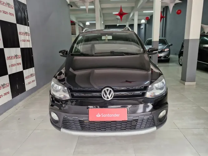 Volkswagen Crossfox 1.6 MI Total Flex 8V 5P 2013