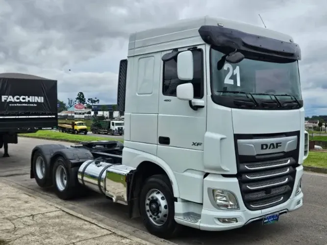 DAF XF 480 6x2 Ano 2021 Euro 5 Automático Ar Condicionado Tanque em alumínio Geladeira