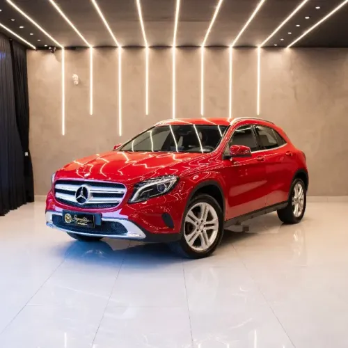 Mercedes-Benz GLA 200 Adv. 1.6/1.6 TB 16V Flex Aut. 2017
