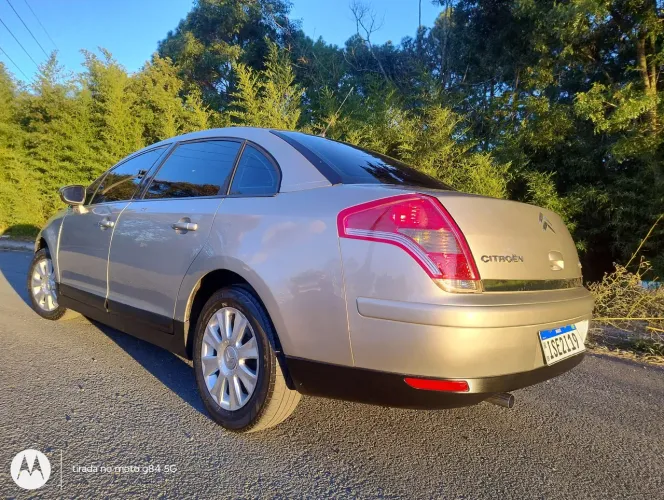 Citroen C4 Pallas GLX 2.0/ 2.0 Flex Aut. 2011