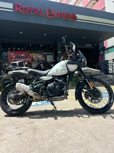 ROYAL ENFIELD HIMALAYAN 450 KAMET WHITE 