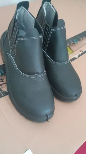 Botas de segurança em couro vaqueta hidrifugado