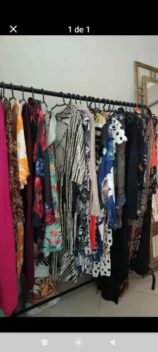 Vendo roupas para brechó