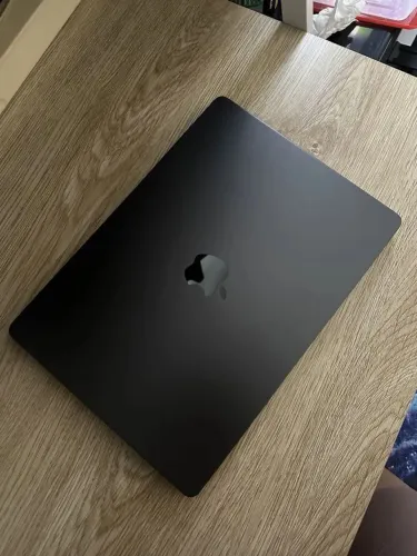 MacBook Pro M4 512GB 16GB