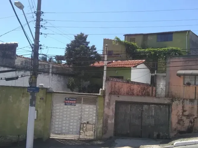 UM NOVO CONDOMÍNIO pode nascer aqui