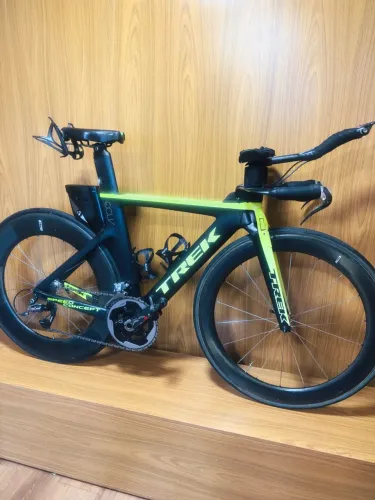 Bike contra relógio triathon trek speed Concept