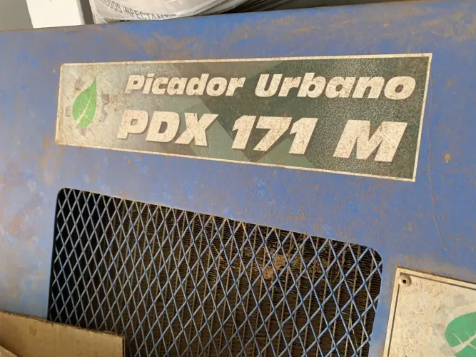 Cortador de madeira