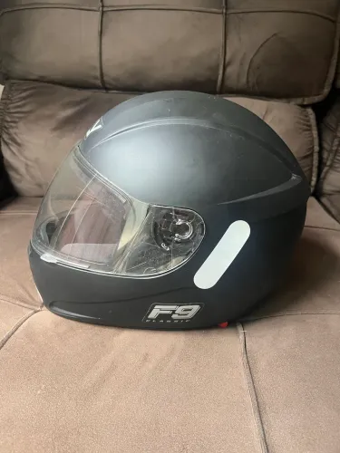 Capacete FLY