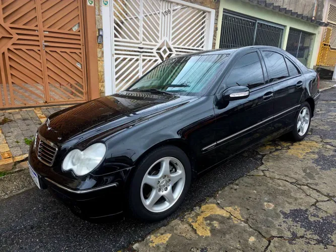 Mercedes-Benz C-240 Avantgarde 2.4/ 2.6 4P 2003