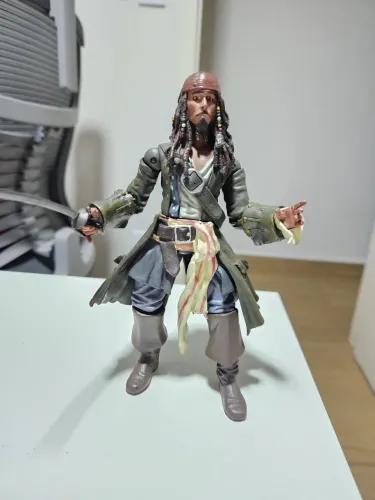 Boneco Jack Sparrow Piratas do Caribe Disney 