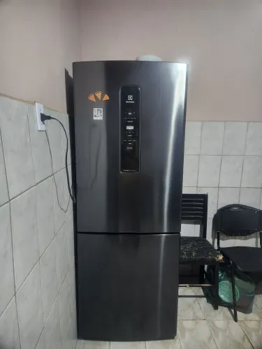 Geladeira Semi Nova
