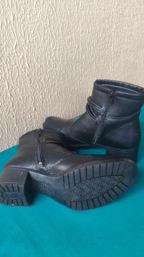 Bota Feminina tamanho 38