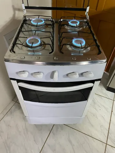 Fogão 4 Bocas Funcionando perfeitamente- Entrego 