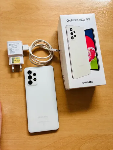 Samsung Galaxy A52s 5G