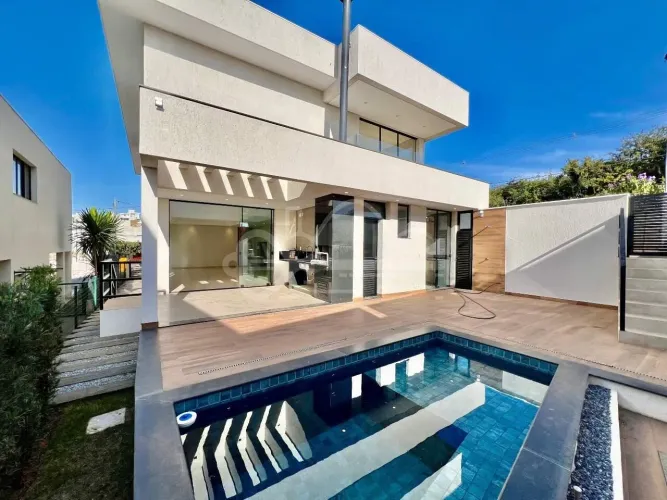Casa em condomínio à venda, 4 quartos, 1 suíte, 4 vagas, Gran Park Toscana - Vespasiano/MG