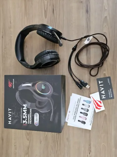 Headset Gamer Havit com Fio RGB 50mm - Novo e Lacrado