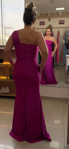 Vestido De festa Fucsia