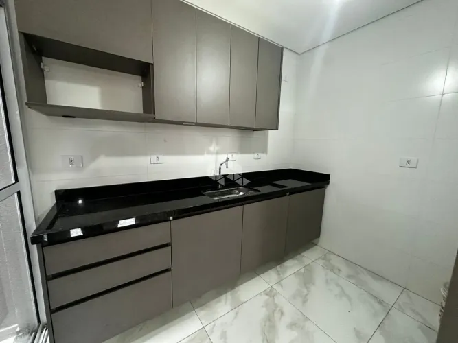 Casa à venda pronta para morar - 3 dormitórios (1 suíte com sacada), 90 m² e 2 vagas indep