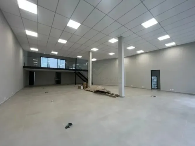 Galpão comercial para locação, 360m² no Parque Erasmo Assunção - Santo André/SP