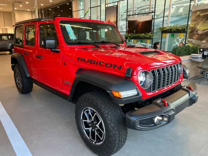Jeep Wrangler Rubicon 2.0 Turbo 4X4 4P Aut. 2025