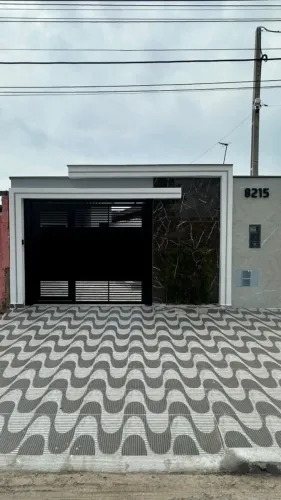 Casa para Venda em Mongaguá, Balneário Jussara, 2 dormitórios, 1 suíte, 2 banheiros, 4 vag