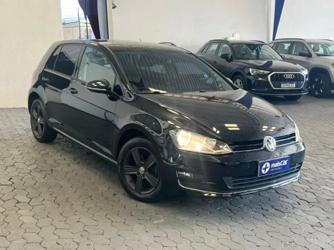 Volkswagen Golf Highline 1.4 TSI 140cv Aut. 2015