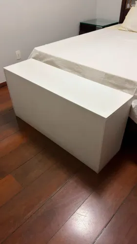 Baú em MDF Branco