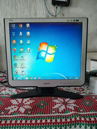 Monitor de 19 polegadas