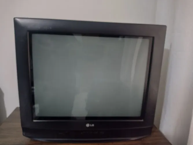 Vendo TV LG 21" Ultra Slim