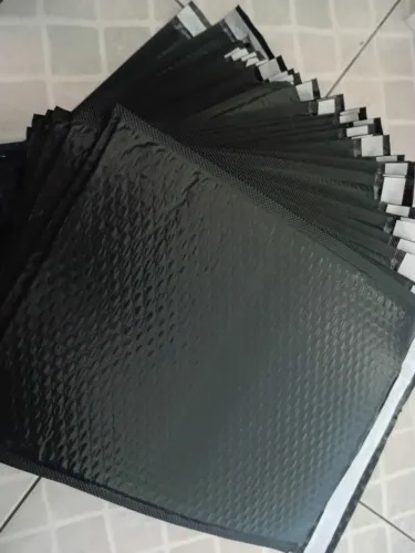 Envelopes revestidos com plástico bolha (38x32cm)