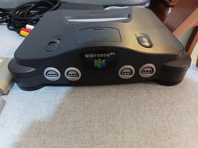 Nitendo 64