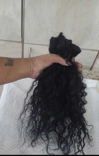 Cabelo humano cacheado