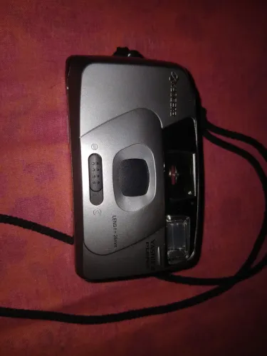 Câmera Yashica Plena Kyocera