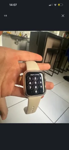 Apple Watch SE 2 celular