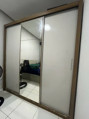 Guarda roupa casal