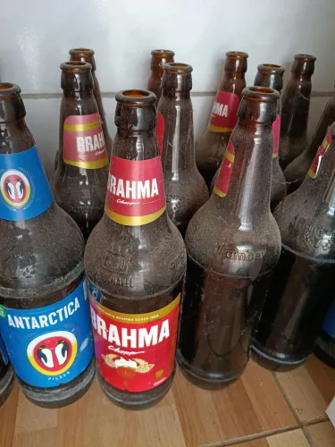 Vasilhame de Litrão de Cerveja AmBev UND R$ 1.00