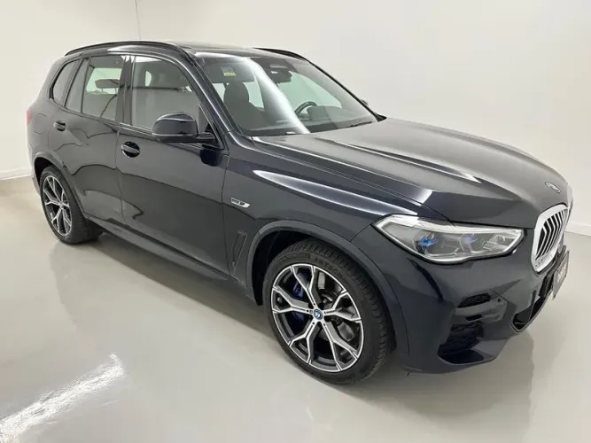 BMW X5 Endurance 4.8is 4X4 V8 32V 355cv Aut. 2023