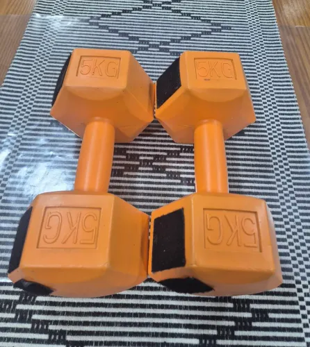 2 halteres de 5kg cada