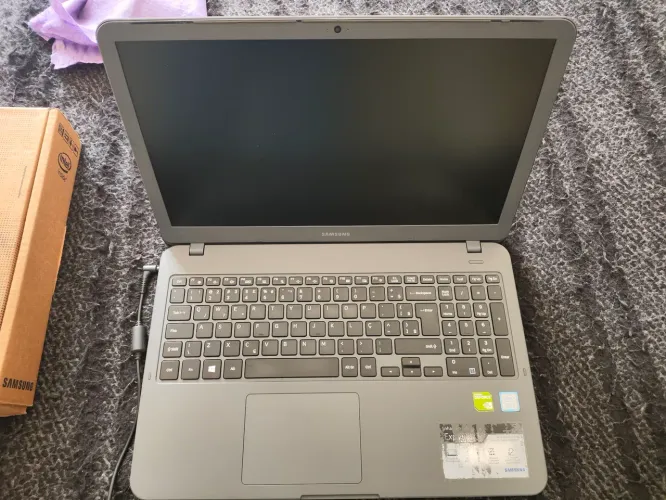 Samsung Expert X40