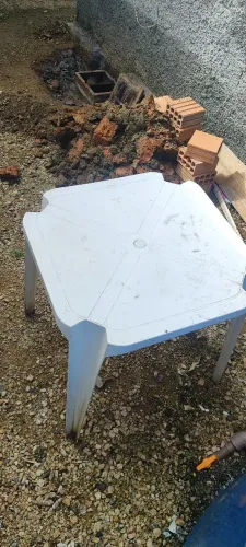 Mesa plástico branca 