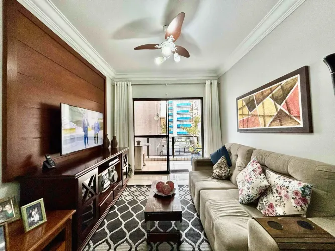 Apartamento à venda nas Astúrias no Guarujá, SP | QVista Inteligência Imobiliária Guarujá