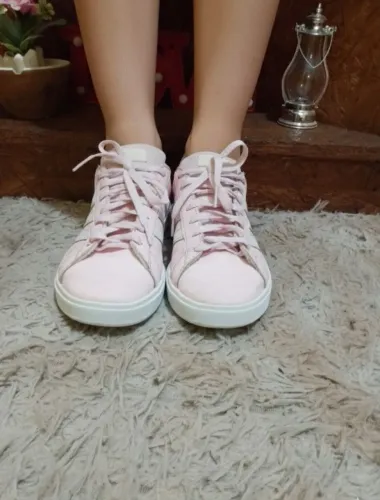 Tênis feminino Adidas N°36