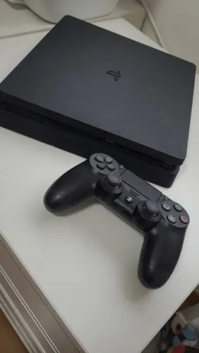 PS4