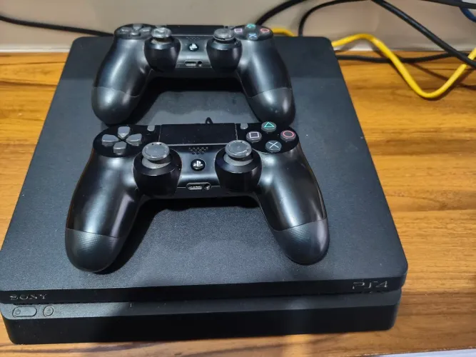 Ps4 slim 500gb